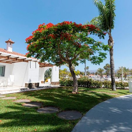 Hotel Livvo Dunagolf Suites Maspalomas  Bagian luar foto